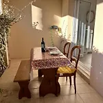 2 Pieces Avec Terrasse Et Parking A - Fr-1-226a-138 *