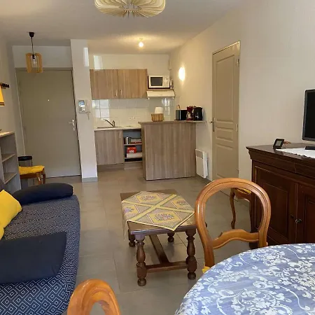 2p Avec Terrasse, Piscine Et Parking Privé - Proche Plages Du - Fr-1-226a-138 Appartement