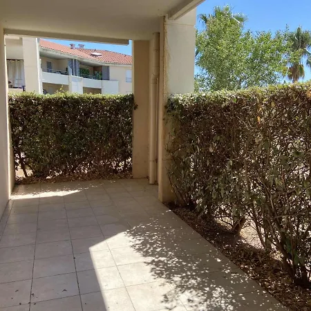 Appartement 2p Avec Terrasse, Piscine Et Parking Privé - Proche Plages Du - Fr-1-226a-138